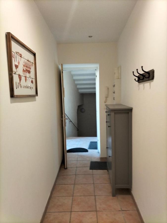 Appartement De Charme Vers Pont du Gard Ngoại thất bức ảnh
