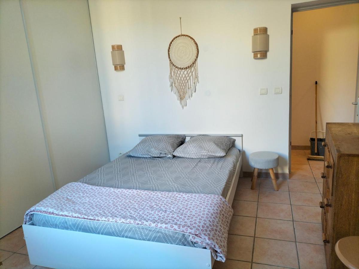 Appartement De Charme Vers Pont du Gard Ngoại thất bức ảnh